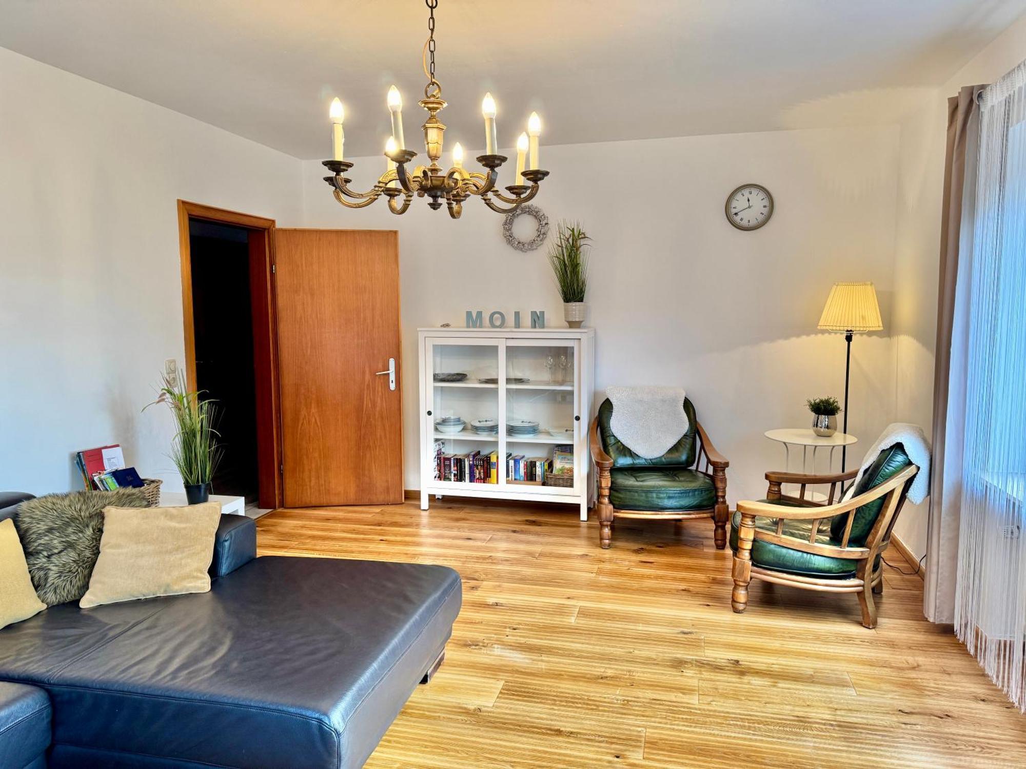 Moderne Ferienwohnung Brazil im EG mit eingezäuntem Garten und Terrasse in Südwestlage! Aurich  Exterior foto